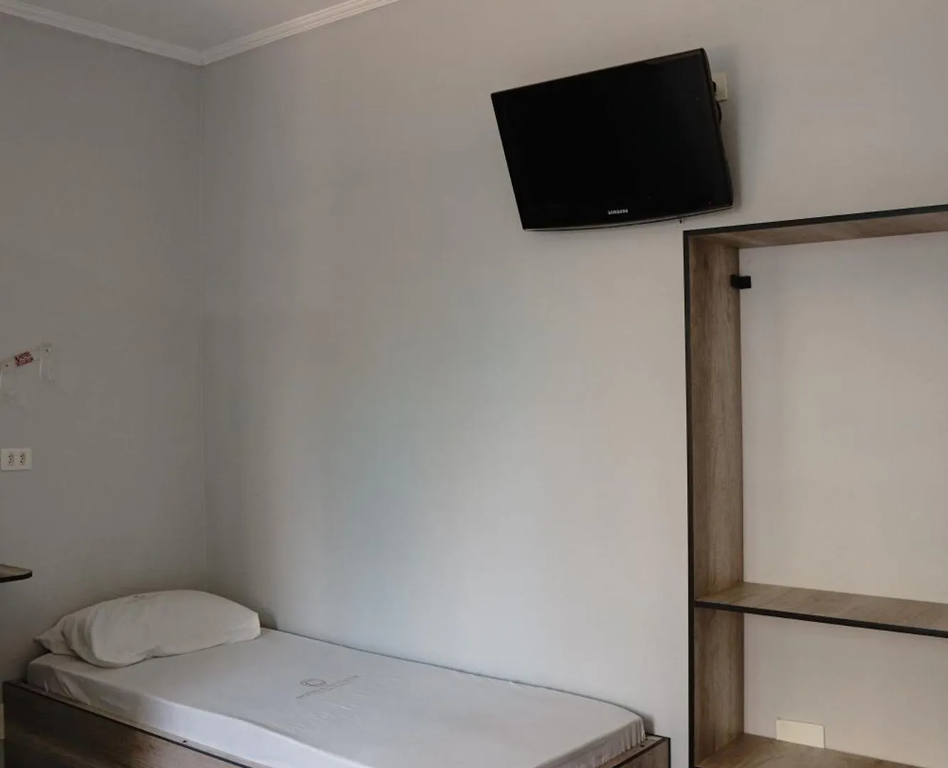 Hotel City Clelia 상파울루 0*,